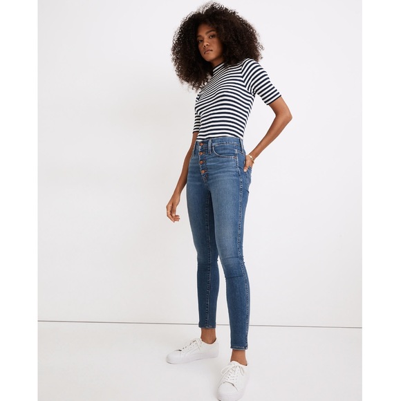 Madewell 10" High-Rise Roadtripper Supersoft Skinny Jeans in Monroe Wash - Picture 2 of 7